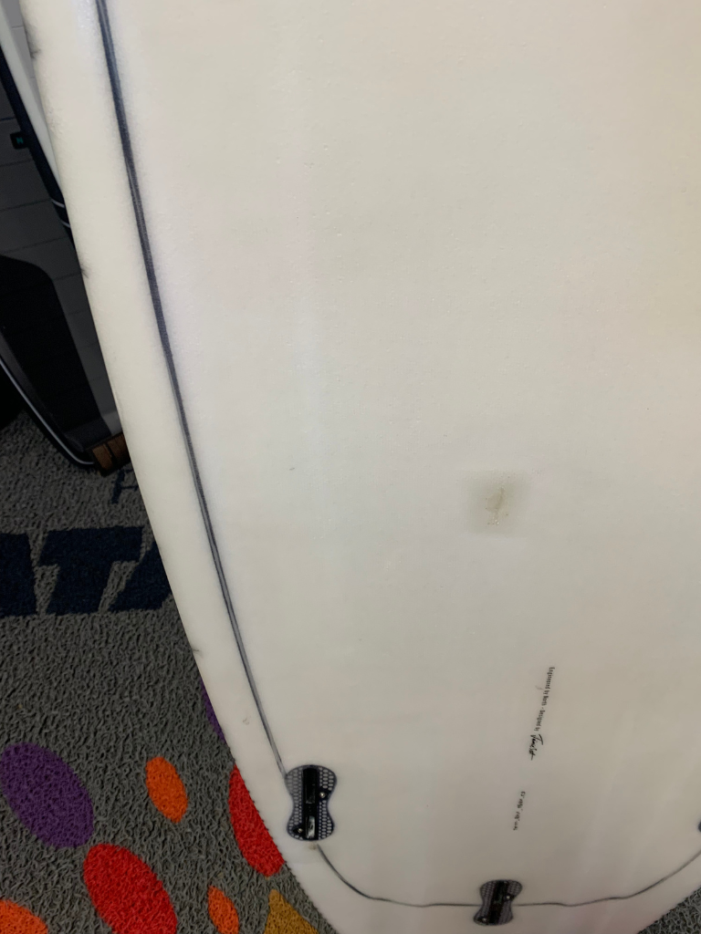 COMP SURFBOARD 5'2 FT
